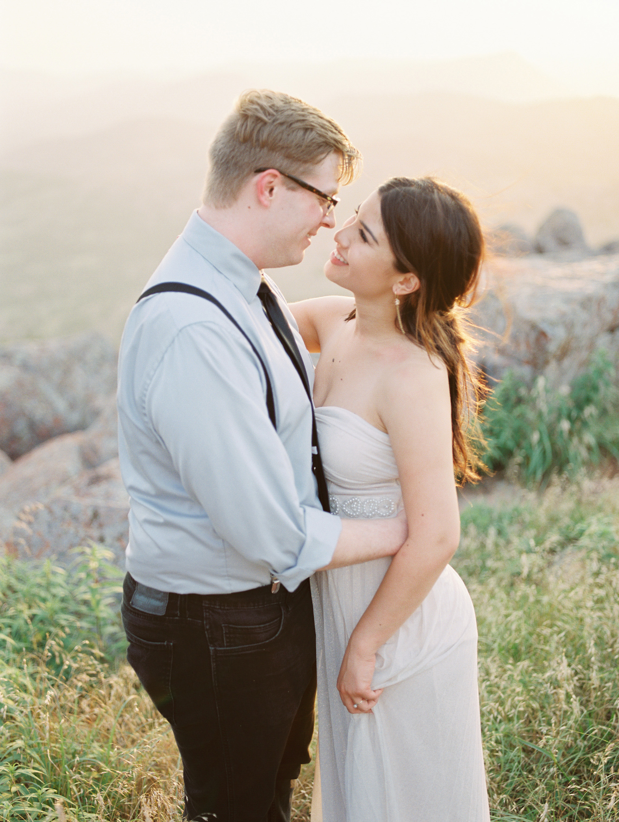 Oklahoma wedding photographer Tenth & Grace captures an engagement session on film at Mount Scott.